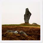 PICT5558 * A standing stone at Calanais (Callanish) * 1550 x 1550 * (452KB)